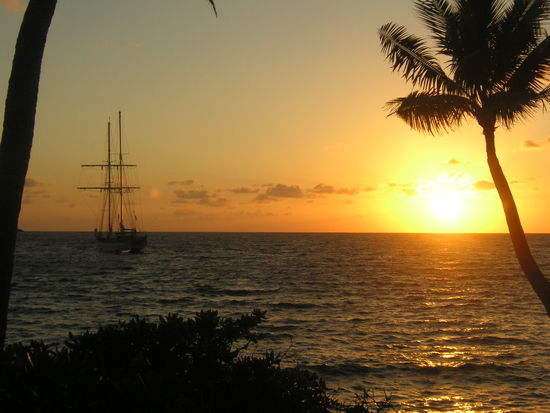 Gemeinsam beobachten wir den Sonnenaufgang.