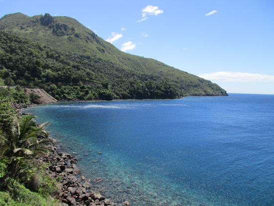 Camiguin - Naturschönheit mit dunklen Vulkanstränden