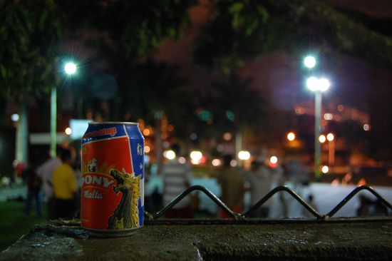 David hat uns auf ein gekühltes Malzgetränk eingeladen, muy chevere (sehr kool) 