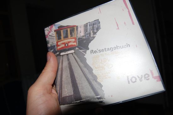 Unser Reisetagebuch! Danke Beky und Lydi, es ist echt ein geniales Geschenk mit euren Komentaren und den Photos im ganzen Buch verteilt!