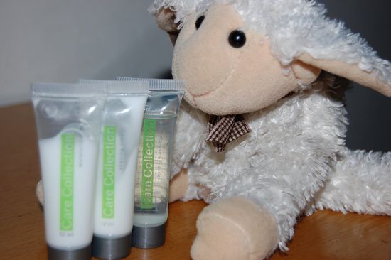 Danke liebe Air France dass ihr immer wieder mal unser Gepäck vergesst, wie sonst kämen wir zu unzähligen kleinen praktischen Cremes als Entschuldigung?