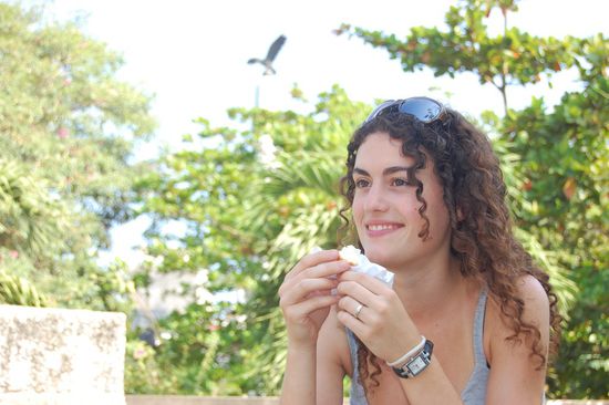 Unser Picknick im Park heute Vormittag. Leider haben wir vergessen, wie sich diese Käsekugel nannte, war aber sehr lecker.