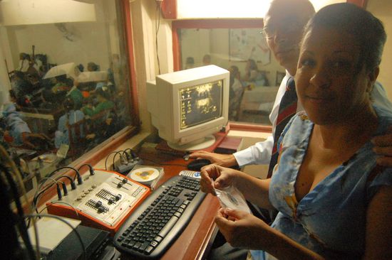 Juan hat die Technik im Griff und seine Frau auch 