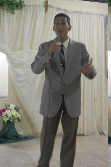 Ariel berührte die Herzen mit seiner Stimme! Es ist wirklich reingegangen, wenn er gesungen hat.