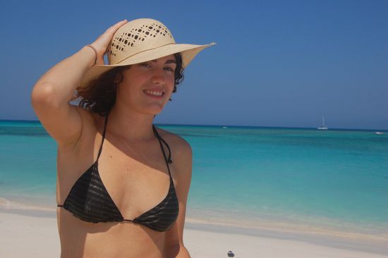 Mimi, halt den Hut fest! 