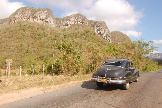 Die typische Berglandschaft hier im Westen Kubas