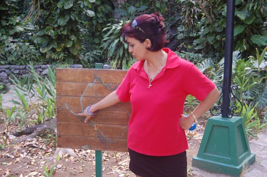 Hier begann dann unsere Führung durch die "Cueva de las Indias"