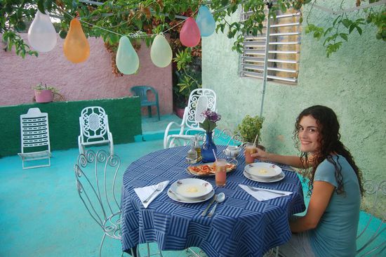 Start mit einer Käsecremesuppe in Mimis Geburtstagsessen. 
