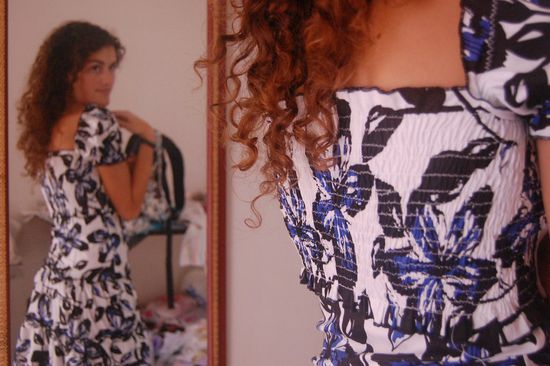 Als Mimis Kleid fertig ist, kann ich nur noch staunen! 