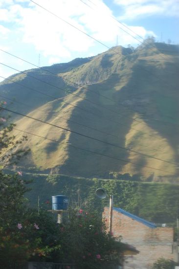 ...durch gebirgige...