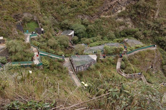 Ein sehr schönes Gelände, weil es so fließend in die Landschaft integriert ist.