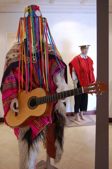 Museum Nummer eins über Kleidung in den Anden. Hier der Sänger von Korn als Andinist getarnt. 