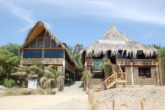 Unser Zeltplatz-Hostel von vorne - sehr nett! 