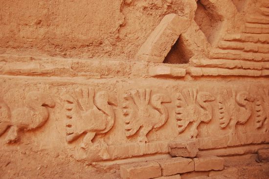 Ganz häufiges Symbol hier im Palast: Pelikane