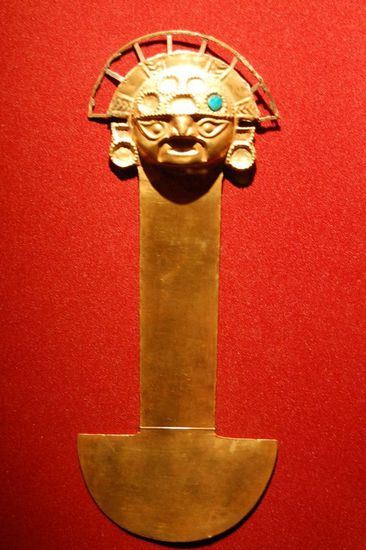 Tumi - eine Art rituelles Messer der Inkas (aus Gold)