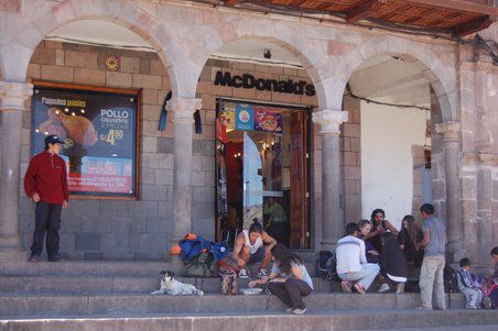 Ein McDonalds im Kolonialstil