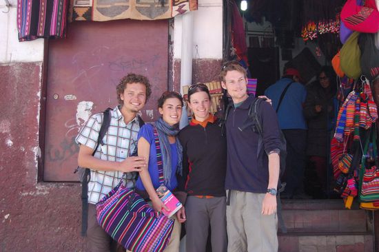 Auf unserer Shopping-Tour (alles ist so billig hier!  treffen wir zufällig wieder unser deutsch-neuseeländisches Päärchen.