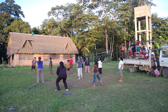 Volleyballplatz mit Blick auf unser Häuschen