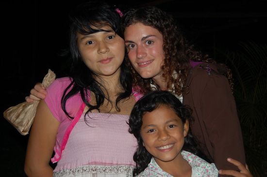 Laura, Mimi und Sara.