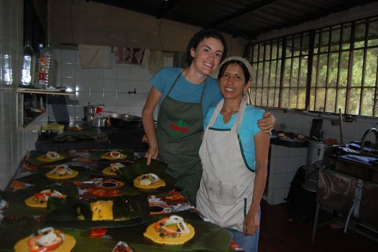 ...um aus diesen dann mit seinen zwei Helfern...