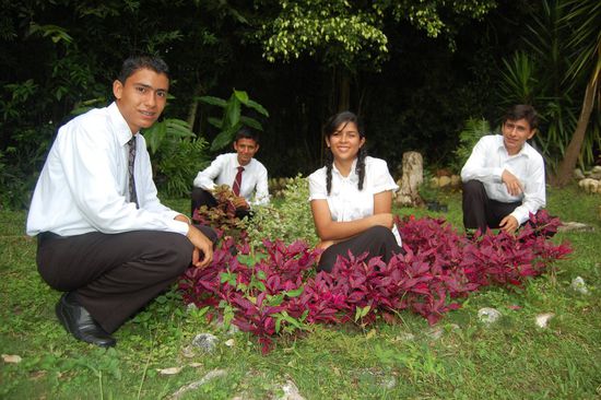 Joel, Samuel, Natalia und Elvimer