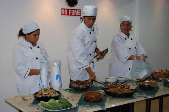 Alles zu 100% vegetarisch (vegan) und wirklich ausserordentlich schmackhaft! 