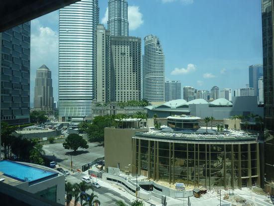 Blick auf den Petronas Tower - wo ist er? 