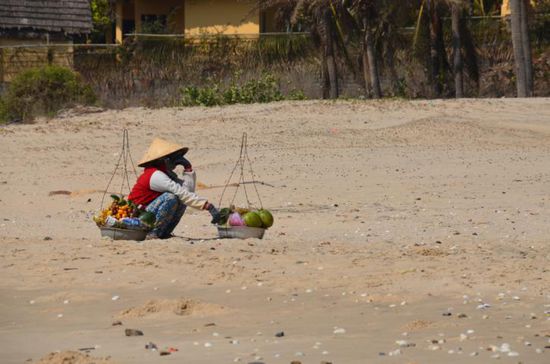 ....auch hier anzutreffen: die Strandverkäufer... 