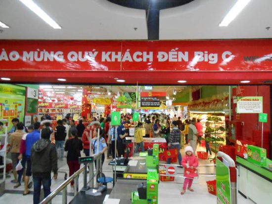 ...überfüllter "Big C" Supermarkt...