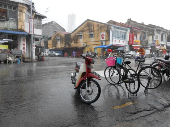 Regen in der Lebuh Chulia