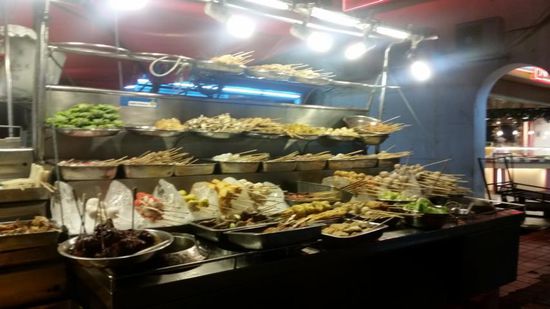 Angebot Teil I (leider etwas unscharf) - viele vegetarische Varianten (eine ganz merkwürdige hatte ich auch   )