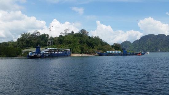 Fähranleger - so ungefährt sah unsere Fähre auch aus.... 