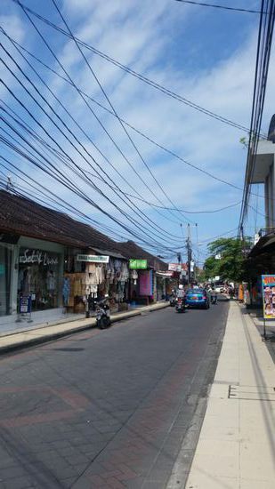 Jalan Arjuna.....morgens/vormittags....noch nicht viel los