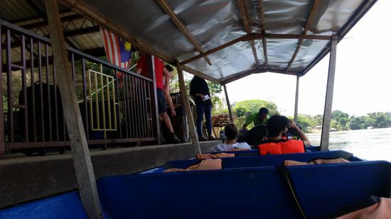 Gepäck und Menschen wurden verstaut