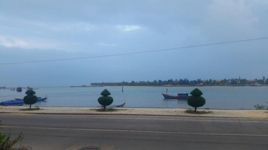 ....warten - es ist hell 