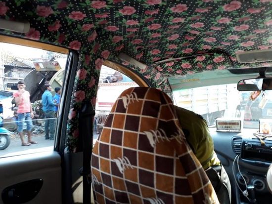 so ziemlich das hässlichste Taxi .....