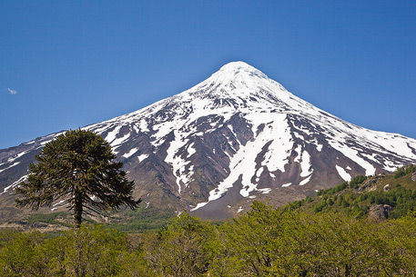 Vulkan Lanin 3376m