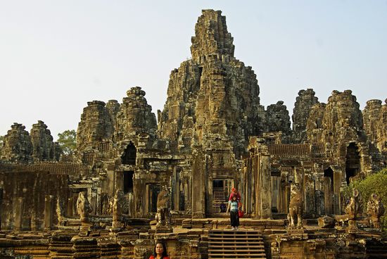 Bayon mit seinen 54 Türmen und den Gesichtern auf jeder Seite eines Turms ( ist hier aber schwer zu sehen)