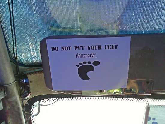 Tuen Sie nicht Ihre Füße .... keine Ahnung was das Schild uns damit sagen will