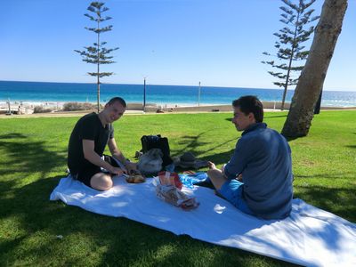 Lunch mit Strandblick !!