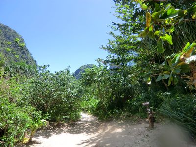 Auf dem Weg zum Maya Bay