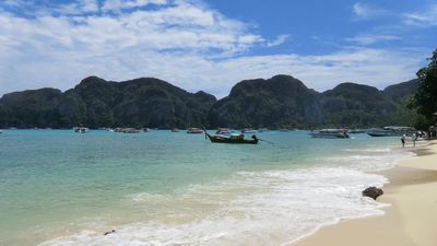 Wieder zurück auf Koh Phi Phi ! Es war ein toller Tag mit lustigen Leuten