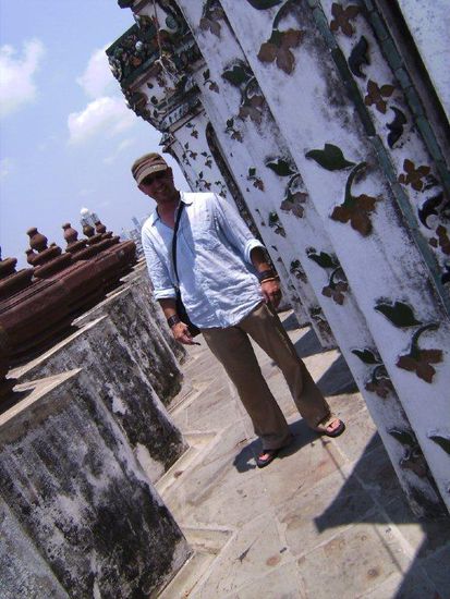 Auf meiner letzten Reise habe ich einen Tempel in Bangkok besucht.