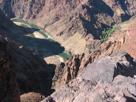 Weit waere es nicht mehr gewesen, der Colorado River. Beim naechsten mal dann.