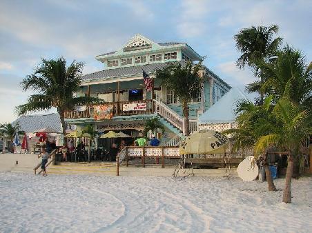 Beachclub mit Livemusic