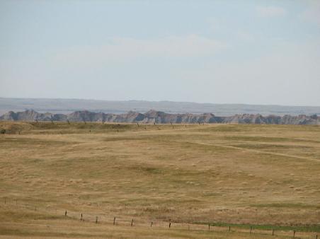 Die Badlands von der Ferne.