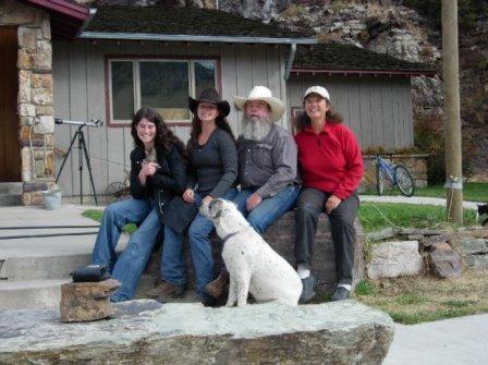 Die Ranchers. Der Familienname ist Wirth. Sie kamen irgendwann mal aus Deutschland.