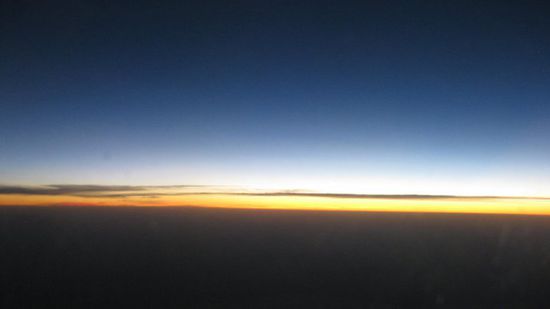 17.05.2011 ca. 22 Uhr MEZ uber den wolken mit AirBerlin ...