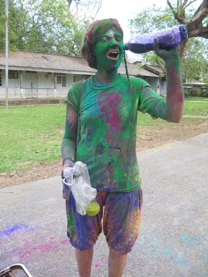 Gerade noch rot und jetzt vollkommen gruen, darauf braucht man schon mal einen Schluck dunkelblau...