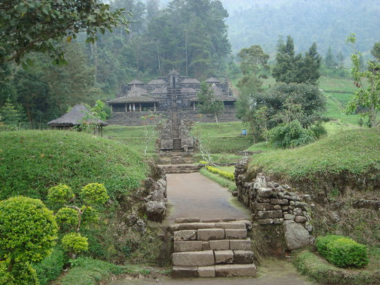 Tempel in den Bergen